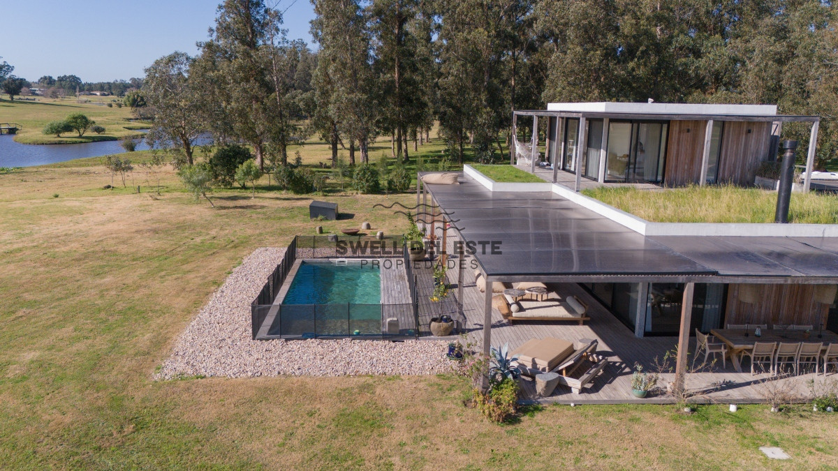 Casa ID.157 - Hermosa casa en el Quijote- 3 dormitorios + servicio