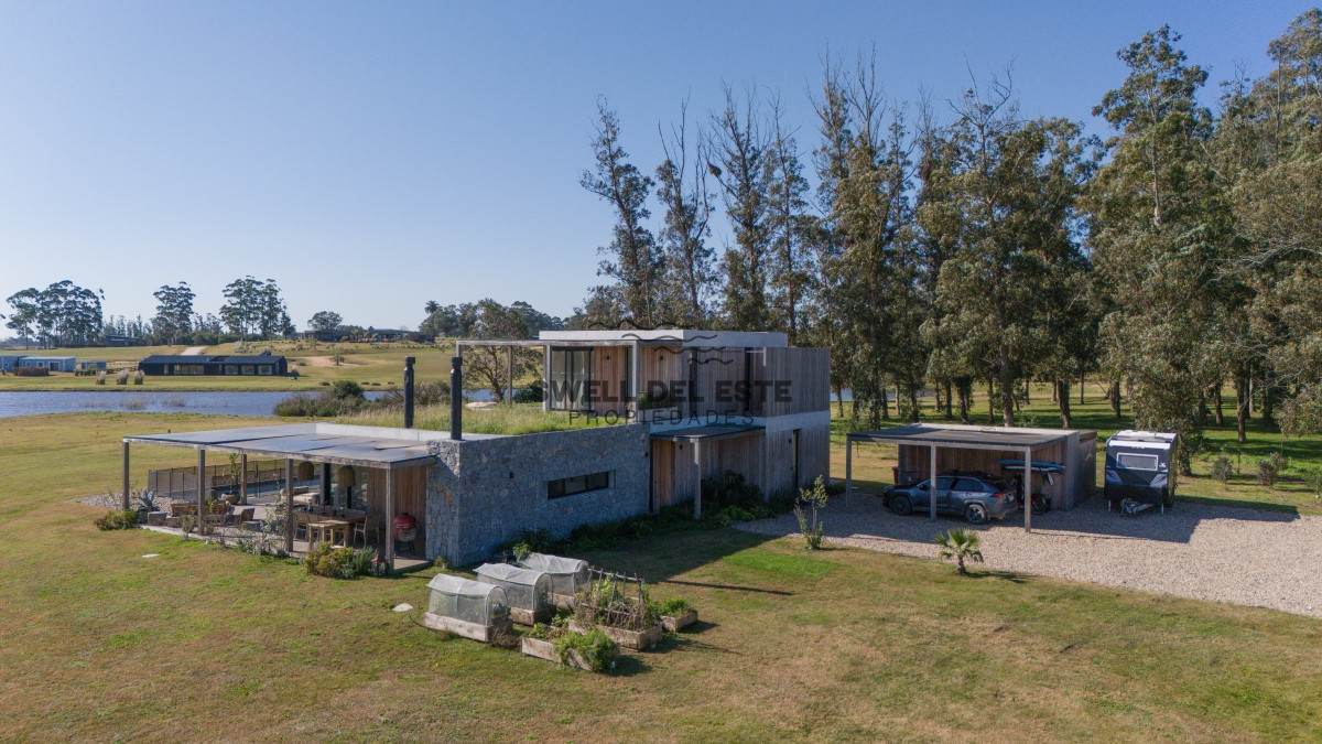 Casa ID.157 - Hermosa casa en el Quijote- 3 dormitorios + servicio