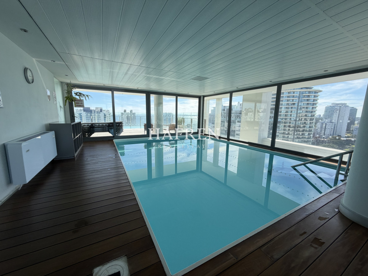 Apartamento ID.312 - Apartamento de 3 dormitorios en venta, Punta del Este