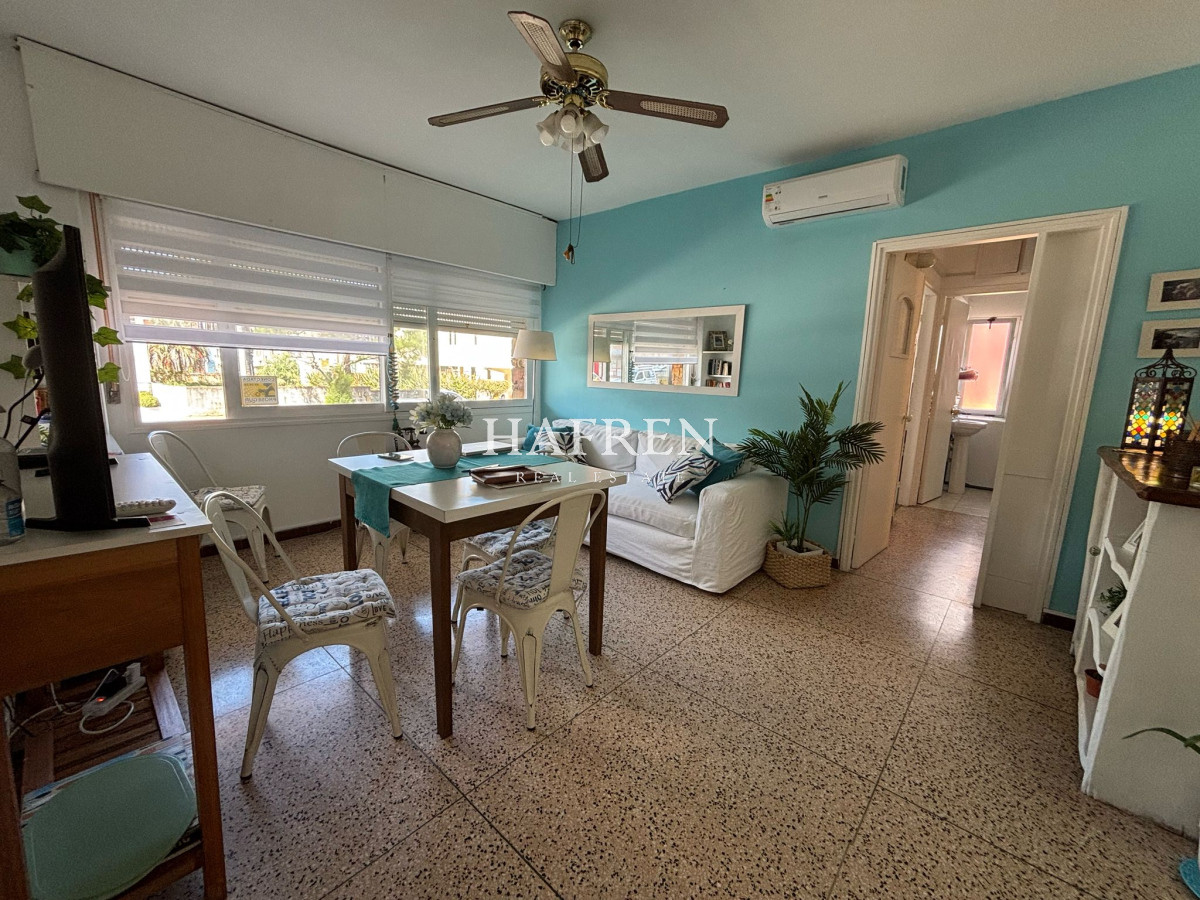 Apartamento ID.310 - Apartamento de 2 dormitorios en venta, Península - Punta del Este