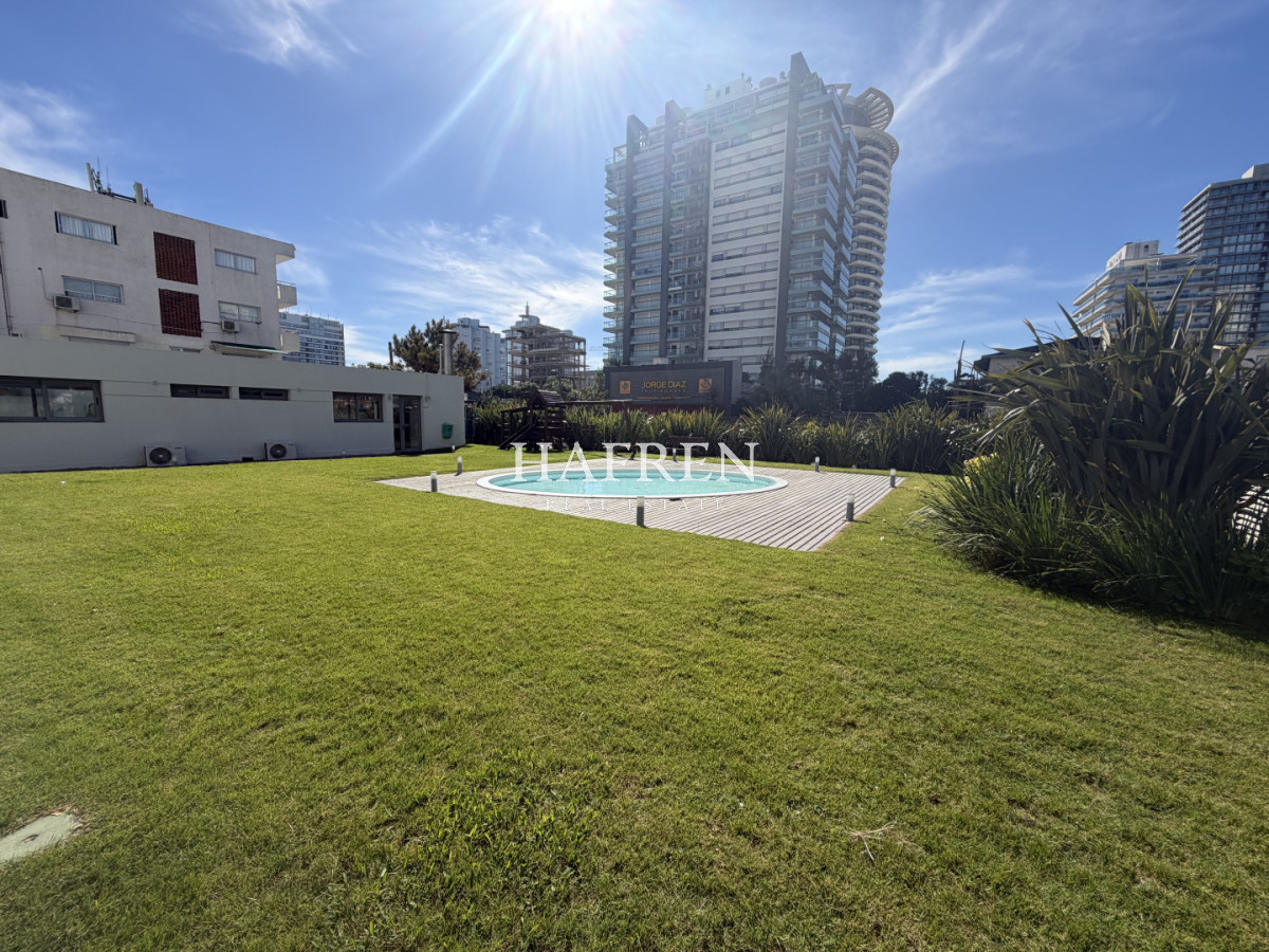Apartamento ID.312 - Apartamento de 3 dormitorios en venta, Punta del Este