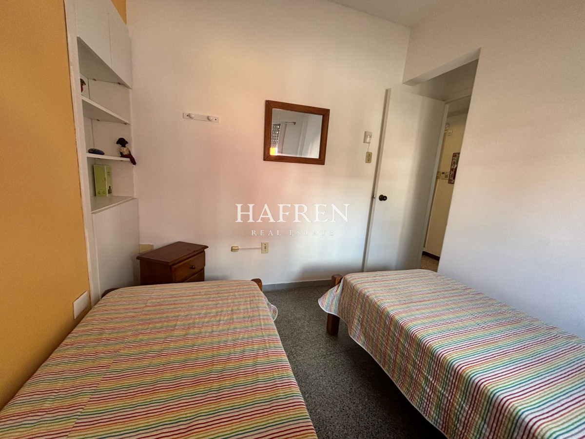 Apartamento ID.310 - Apartamento de 2 dormitorios en venta, Península - Punta del Este