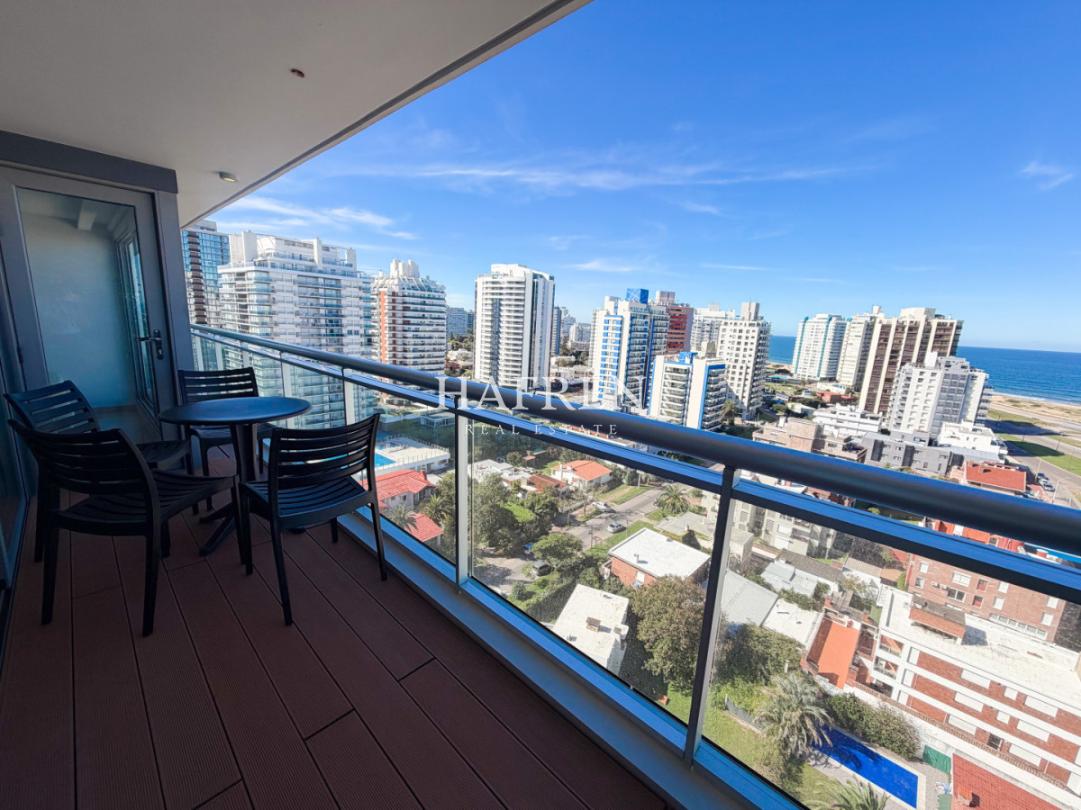 Apartamento ID.312 - Apartamento de 3 dormitorios en venta, Punta del Este