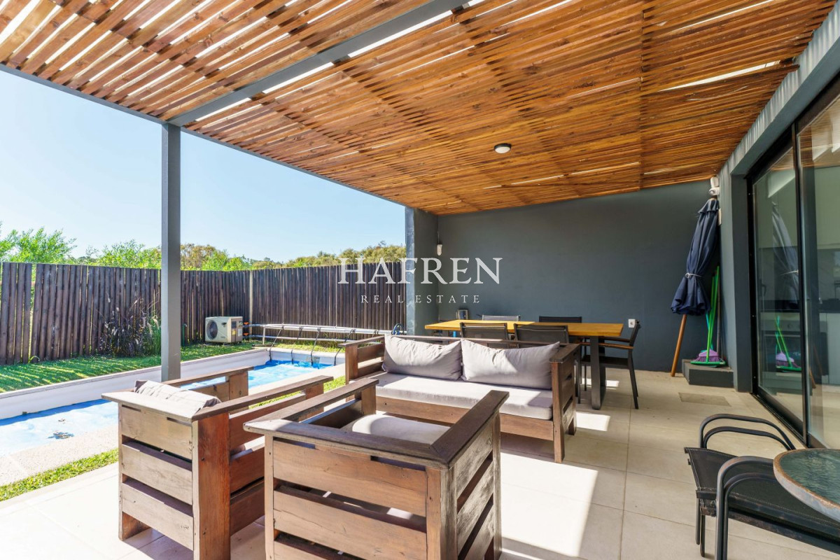 Casa ID.428 - Hermosa casa en venta barrio privado en las grutas 3 dormitorios 