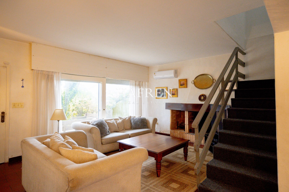 Casa ID.480 - OPORTUNIDAD!!! CASA A LA VENTA EN LA MANSA A 100 MTS DEL MAR