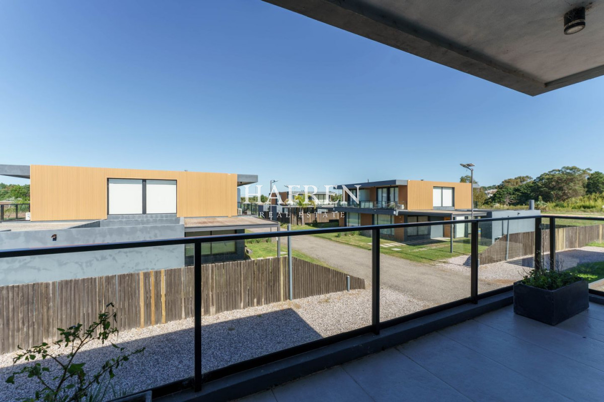Casa ID.428 - Hermosa casa en venta barrio privado en las grutas 3 dormitorios 