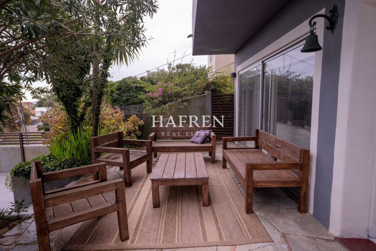 Casa ID.480 - OPORTUNIDAD!!! CASA A LA VENTA EN LA MANSA A 100 MTS DEL MAR