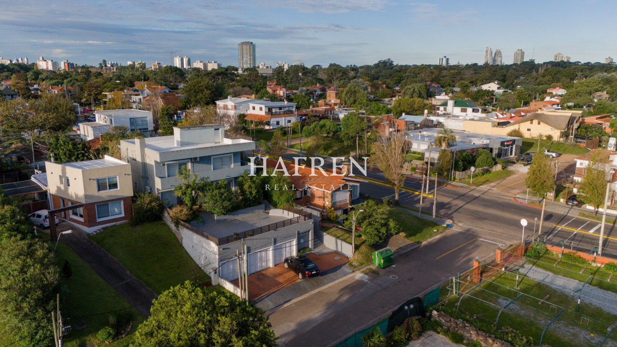 Casa ID.480 - OPORTUNIDAD!!! CASA A LA VENTA EN LA MANSA A 100 MTS DEL MAR