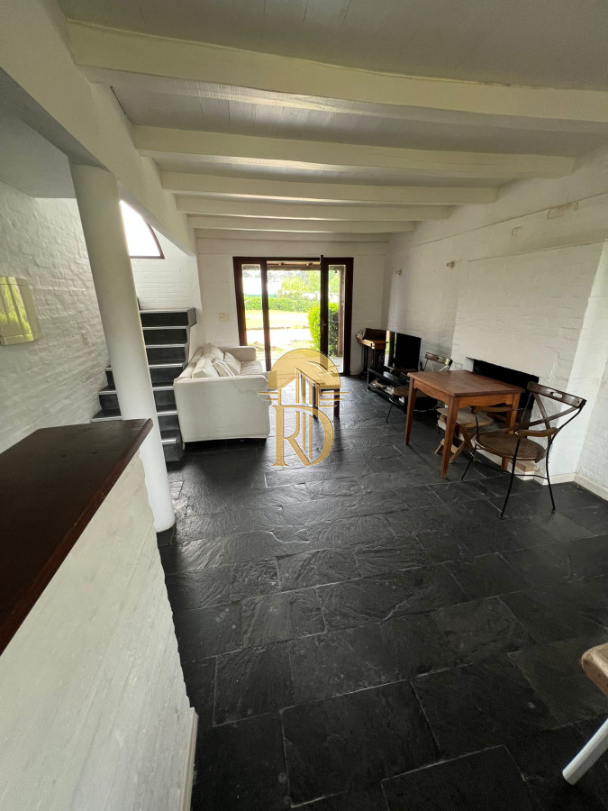venta de casa en barrio privado dos dormitorios pinares -id-175-2