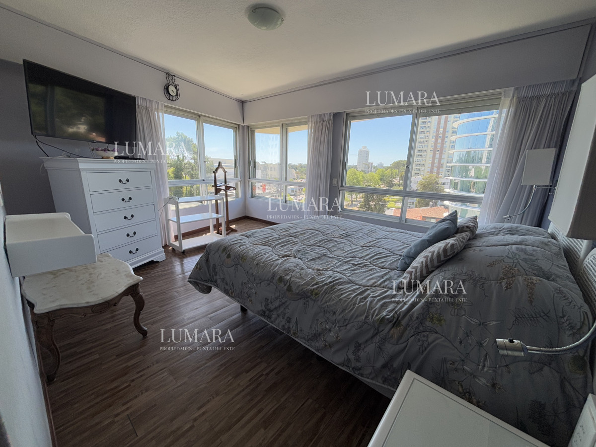 Apartamento ID.1132 - Apartamento en Zona Shopping - Punta del Este
