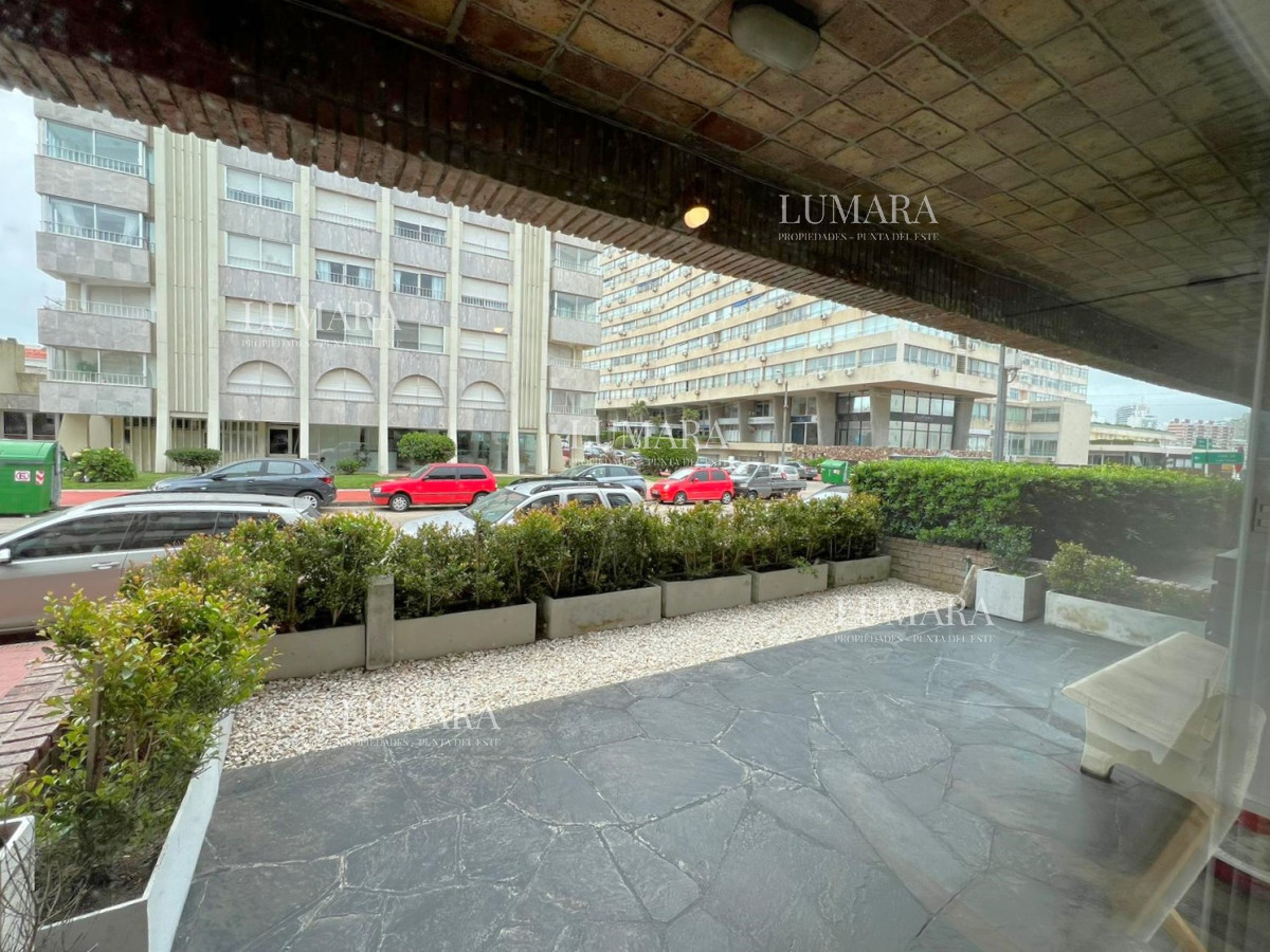 Apartamento ID.3347 - Hermoso apartamento en venta península 3 dormitorios  