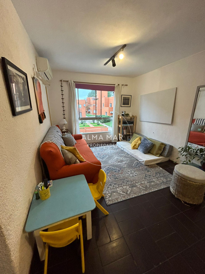 Apartamento ID.899 - Apartamento de 3 dormitorios, Venta , Apta para Banco,