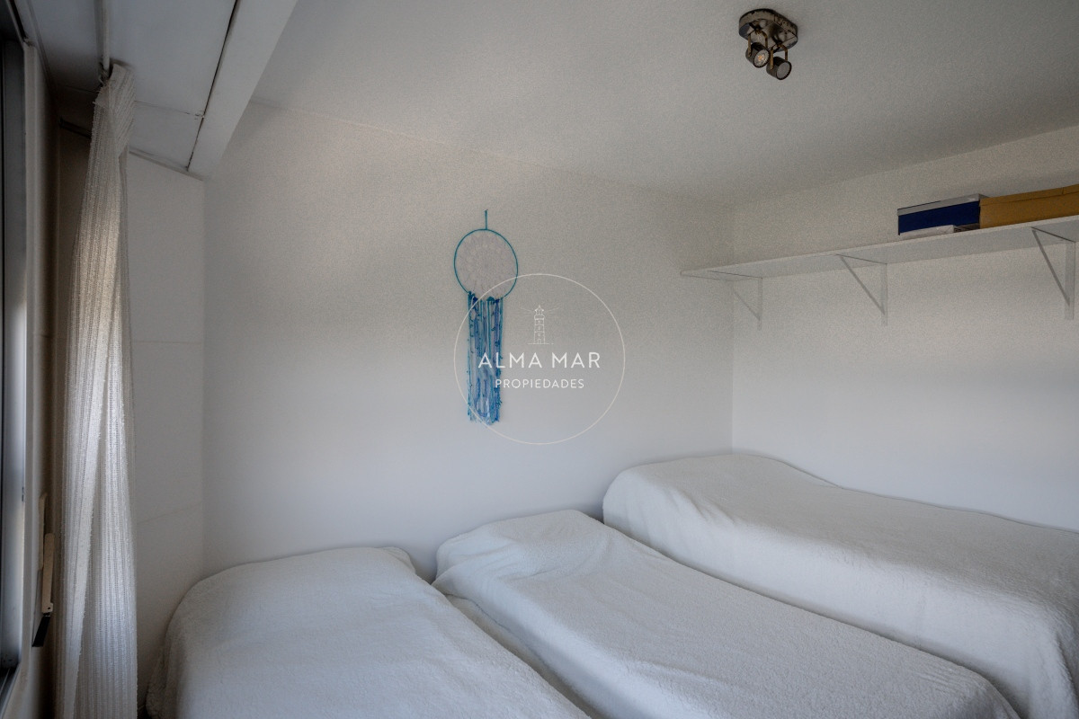 Apartamento ID.1040 - Apartamento en  PARQUEMAR R A LA VENTA 2 DORMITORIOS CON PISCINA CLIMATIZADA OPORTUNIDAD PRECIO REBAJADO