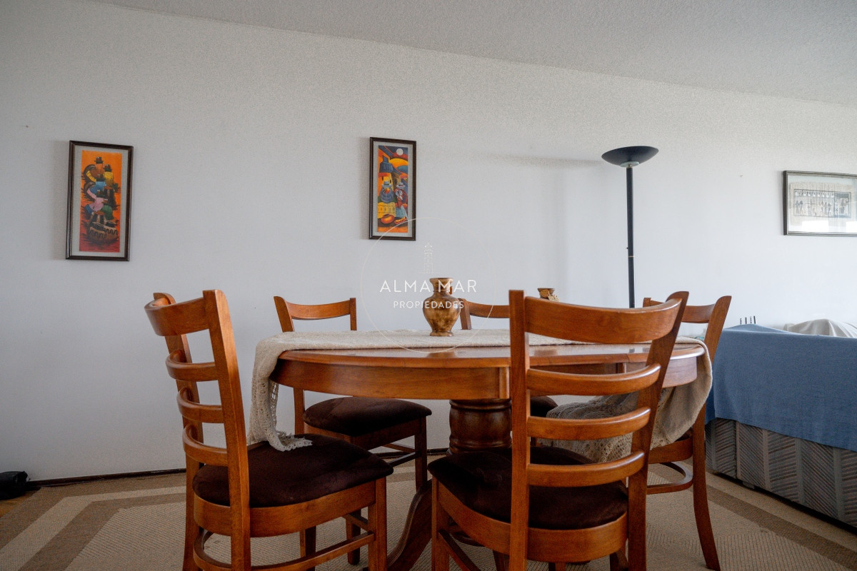 Apartamento ID.1040 - Apartamento en  PARQUEMAR R A LA VENTA 2 DORMITORIOS CON PISCINA CLIMATIZADA OPORTUNIDAD PRECIO REBAJADO