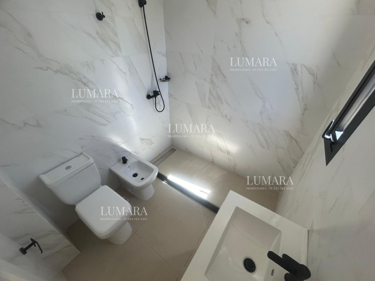 Apartamento ID.3348 - Hermoso apartamento en venta 2 dormitorios y 2 baños a estrenar 