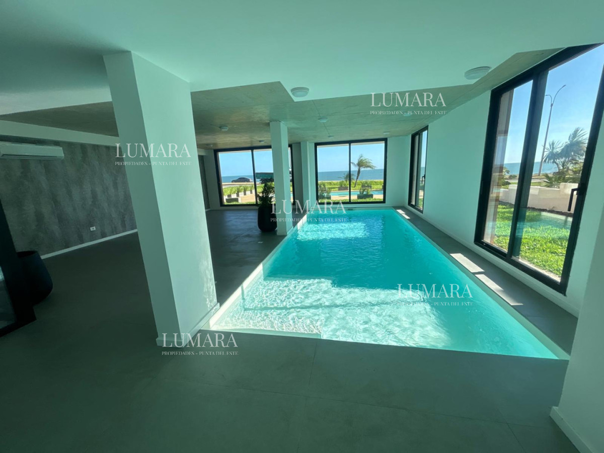 Apartamento ID.3350 - Apartamento de 3 dormitorios en alquiler, Punta del Este