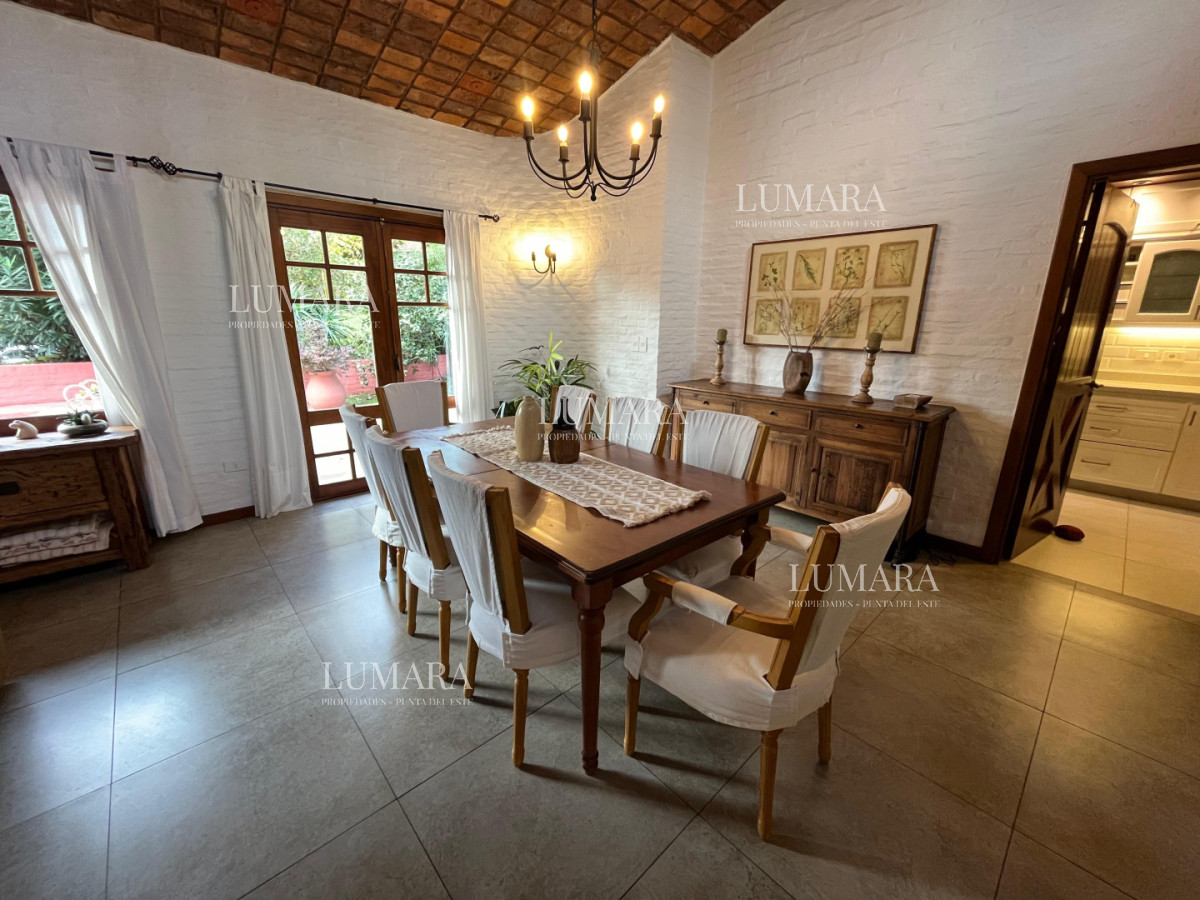 Casa ID.3400 - Casa a la venta en San Rafael 