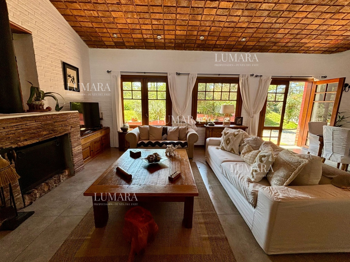 Casa ID.3400 - Casa a la venta en San Rafael 