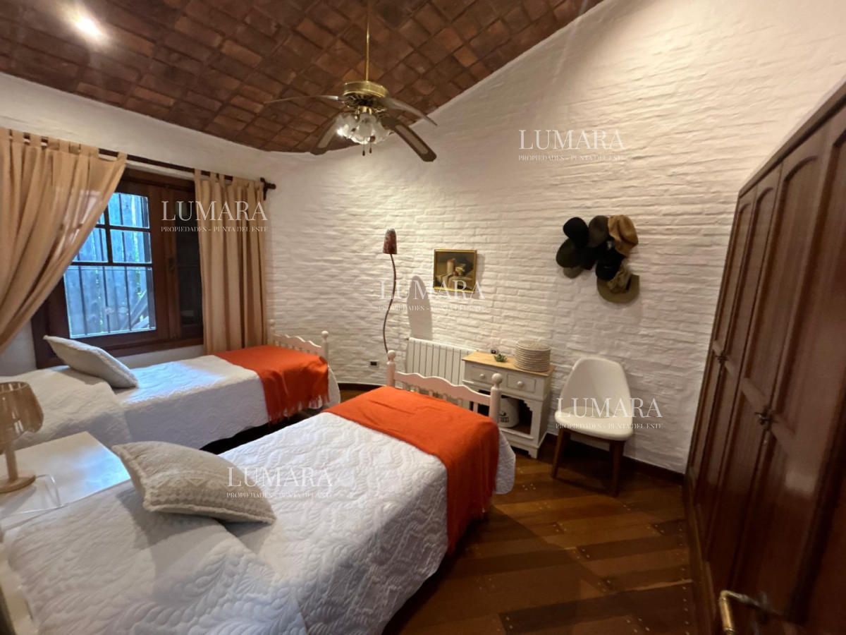 Casa ID.3400 - Casa a la venta en San Rafael 