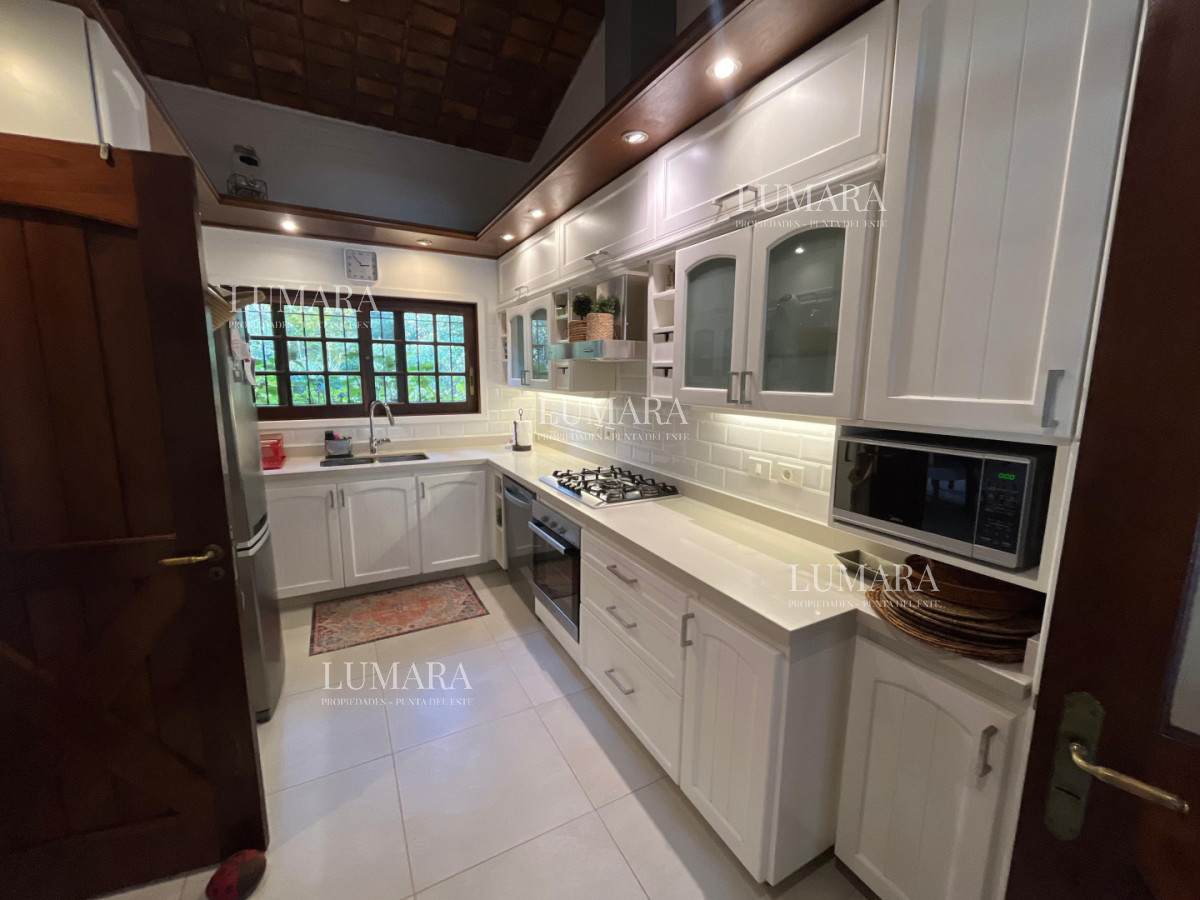 Casa ID.3400 - Casa a la venta en San Rafael 