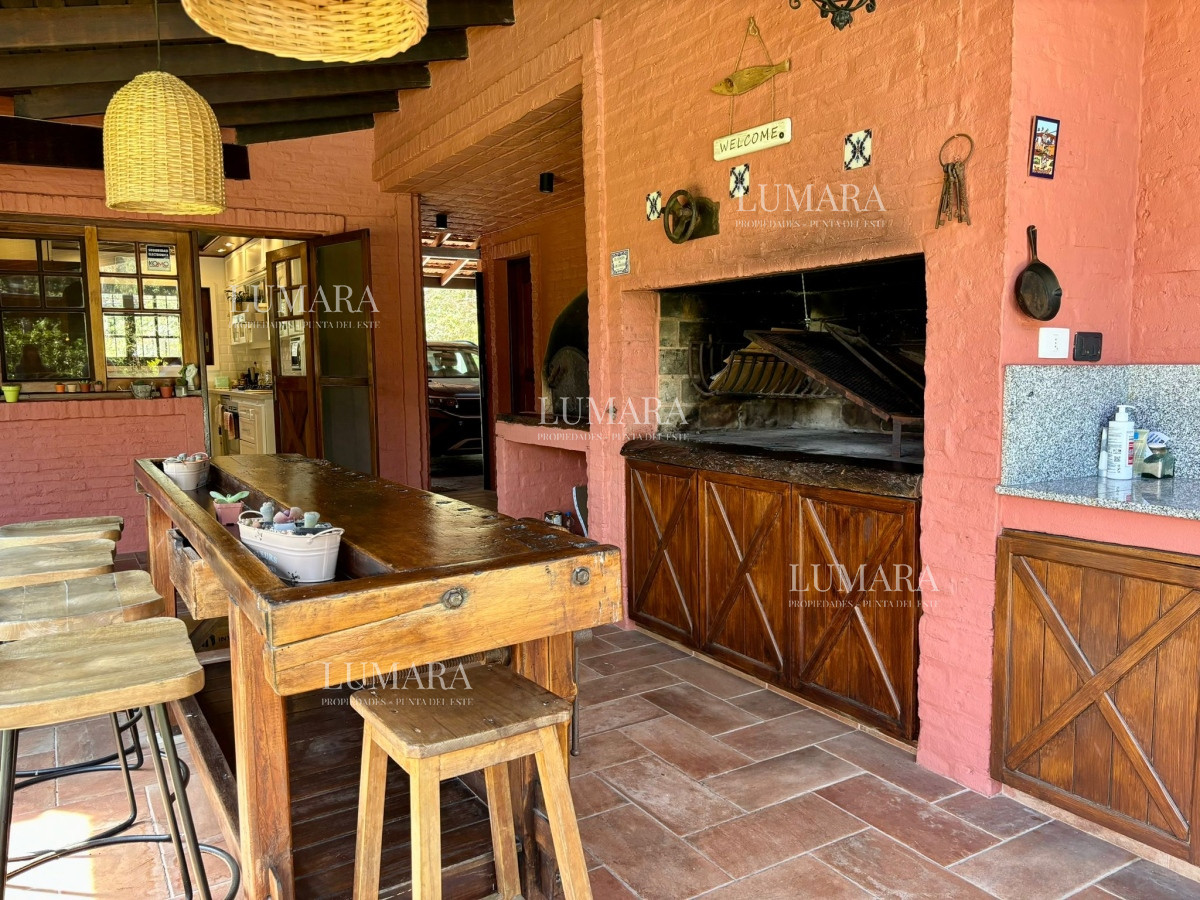 Casa ID.3400 - Casa a la venta en San Rafael 