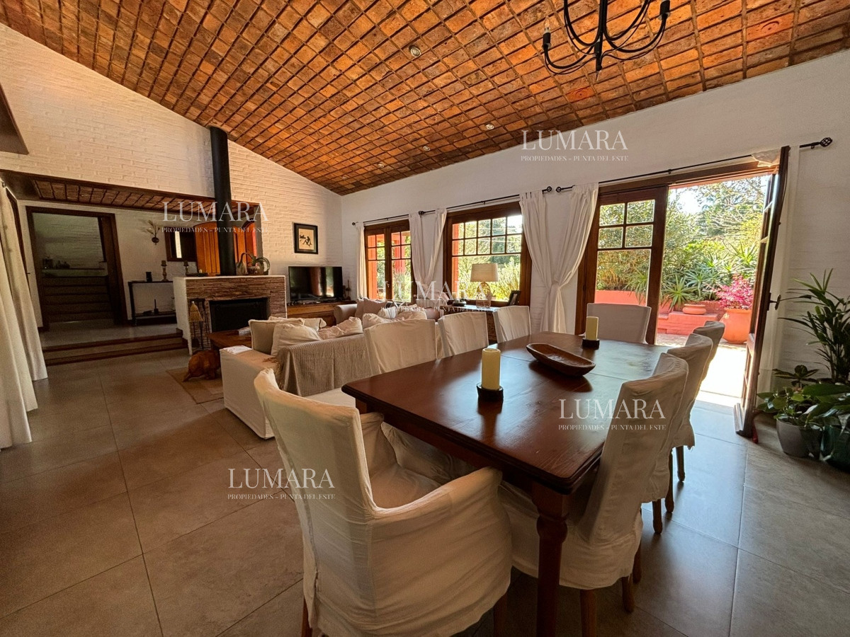 Casa ID.3400 - Casa a la venta en San Rafael 