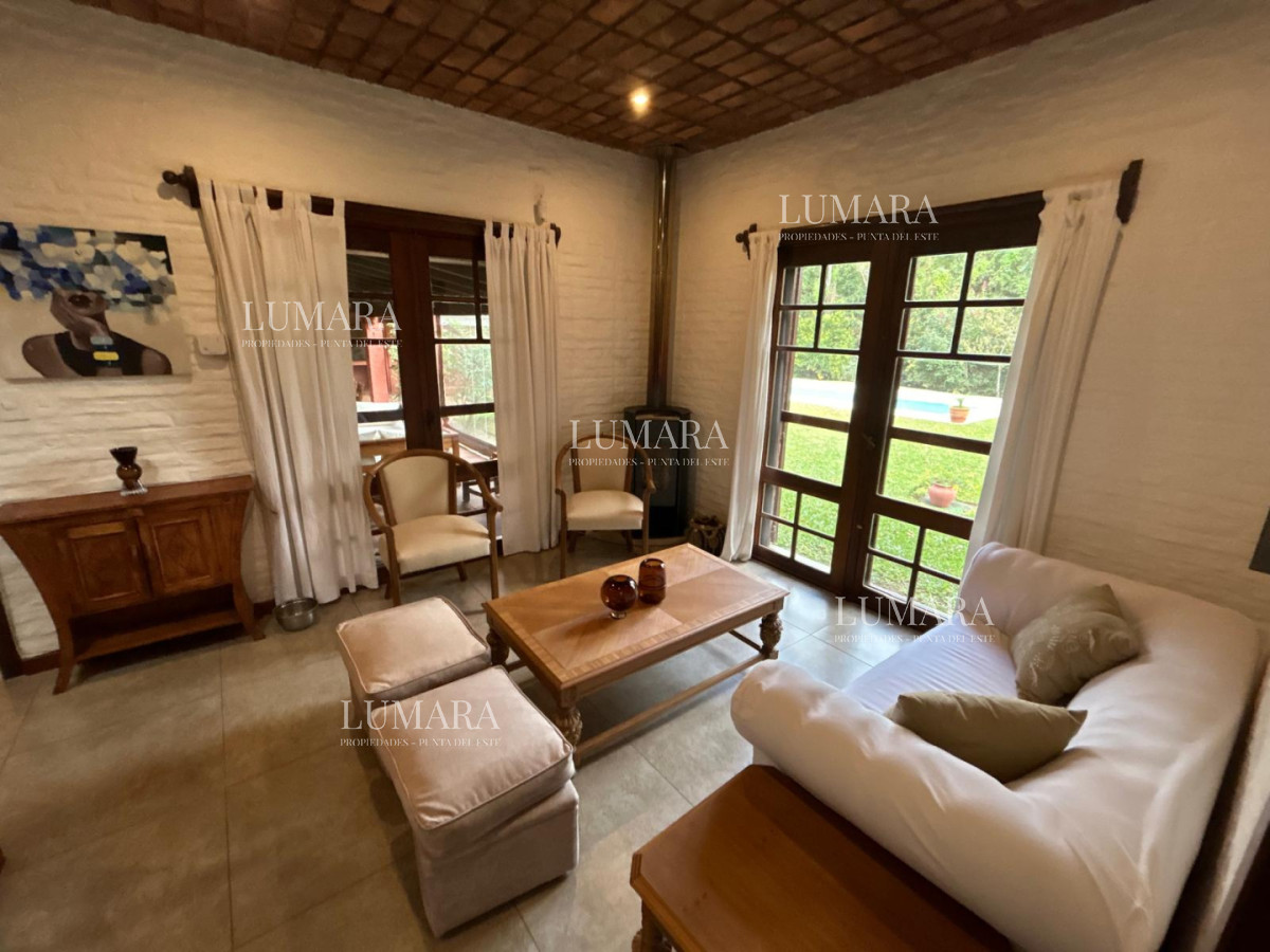 Casa ID.3400 - Casa a la venta en San Rafael 