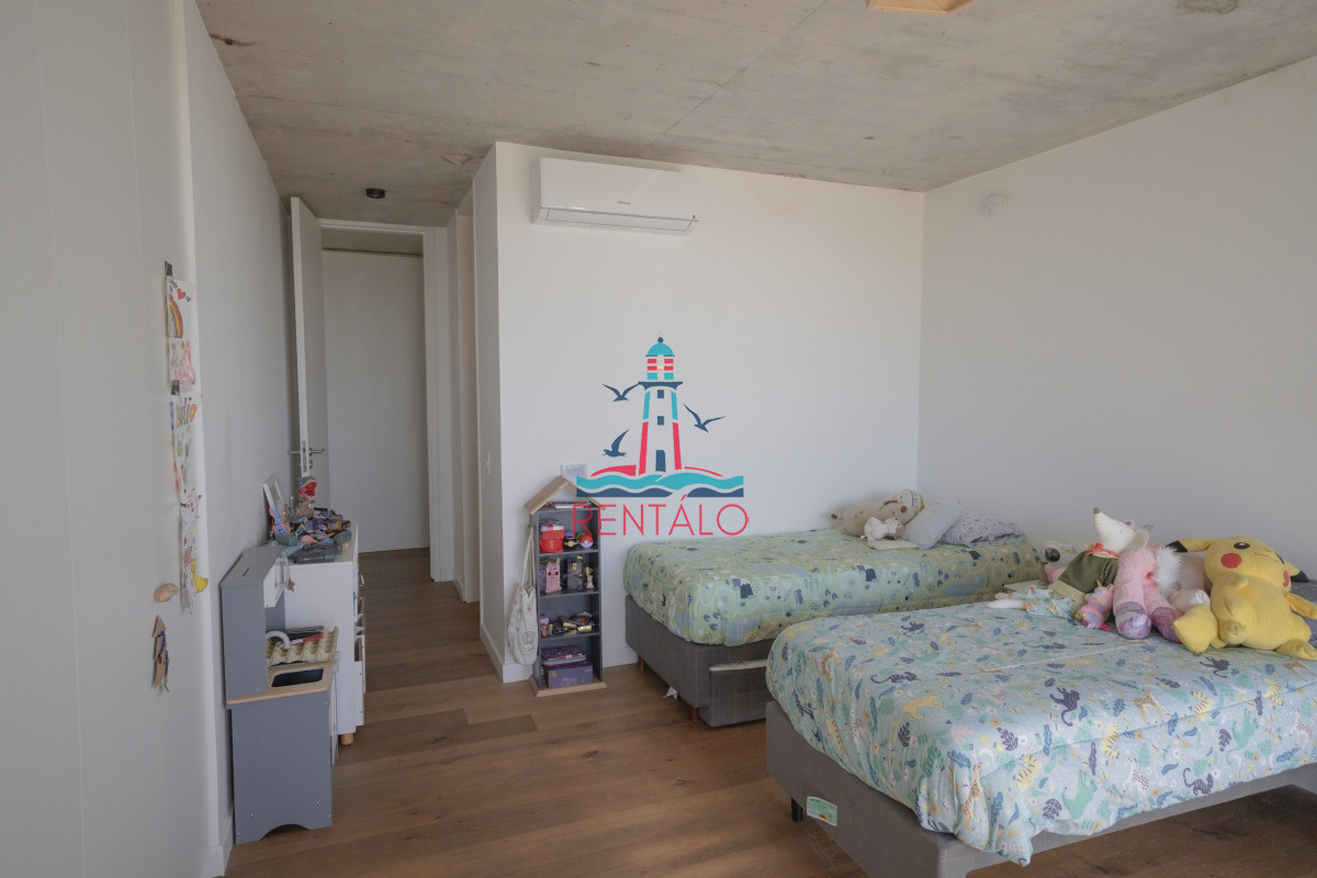 Casa ID.125 - Hermosa casa en el Quijote- 3 dormitorios + dependencia de servicio con baño. DISPONIBLE EN ALQUILER ANUAL A PARTIR DE MARZO 2025
