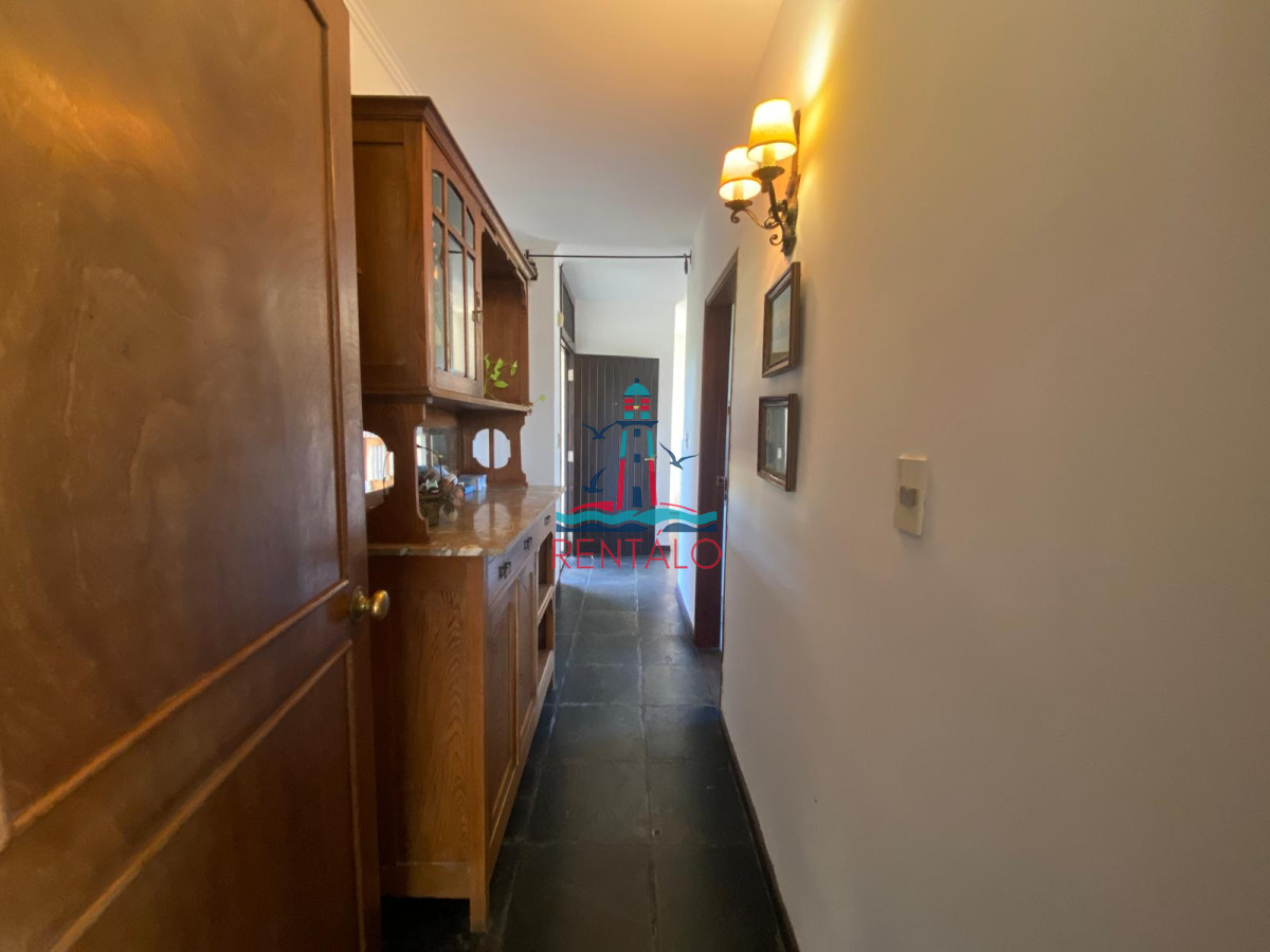 Casa ID.427 - Casa de 3 dormitorios en Alquiler Anual - Punta del Este 