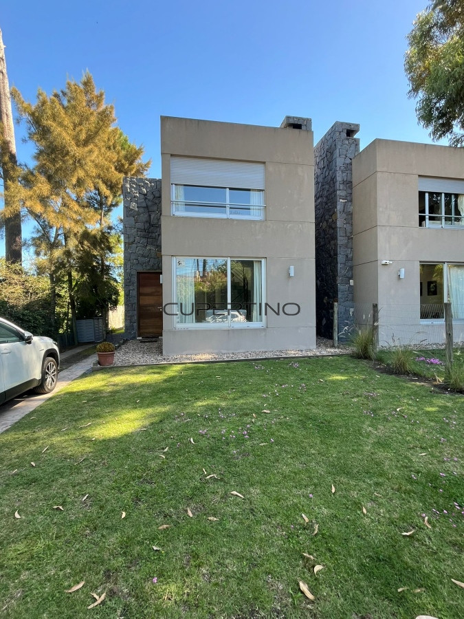 Casa en Pinares !! ALQUILER ANUAL Y VENTA CON PISCINA, ESTUFA A LEÑA Y LOSA RADIANTE — foto 15