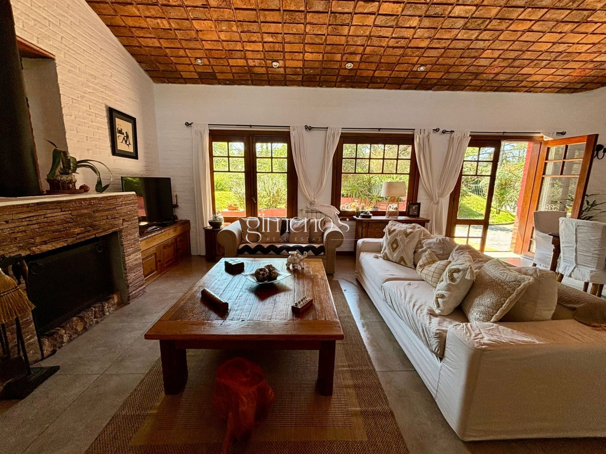 Casa ID.1328 - Casa a la venta en San Rafael 5 Dormitorios - Punta del Este