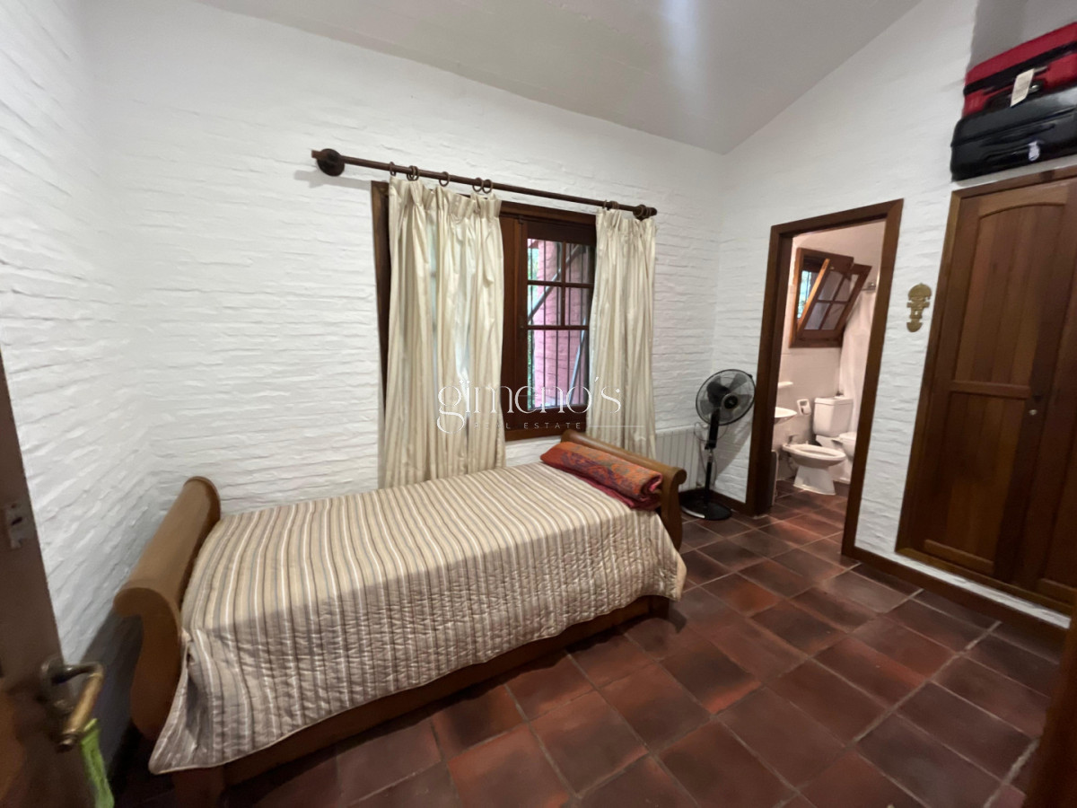 Casa ID.1328 - Casa a la venta en San Rafael 5 Dormitorios - Punta del Este