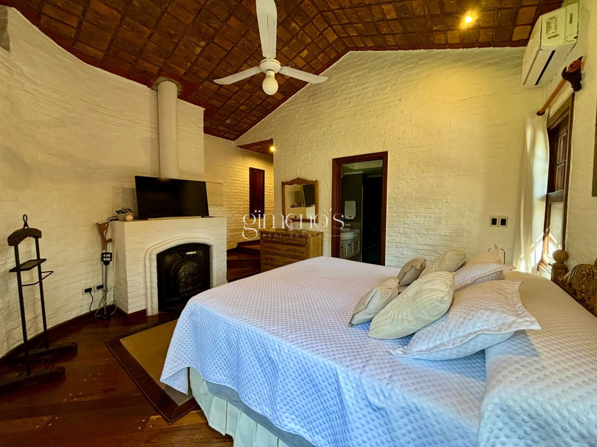 Casa ID.1328 - Casa a la venta en San Rafael 5 Dormitorios - Punta del Este