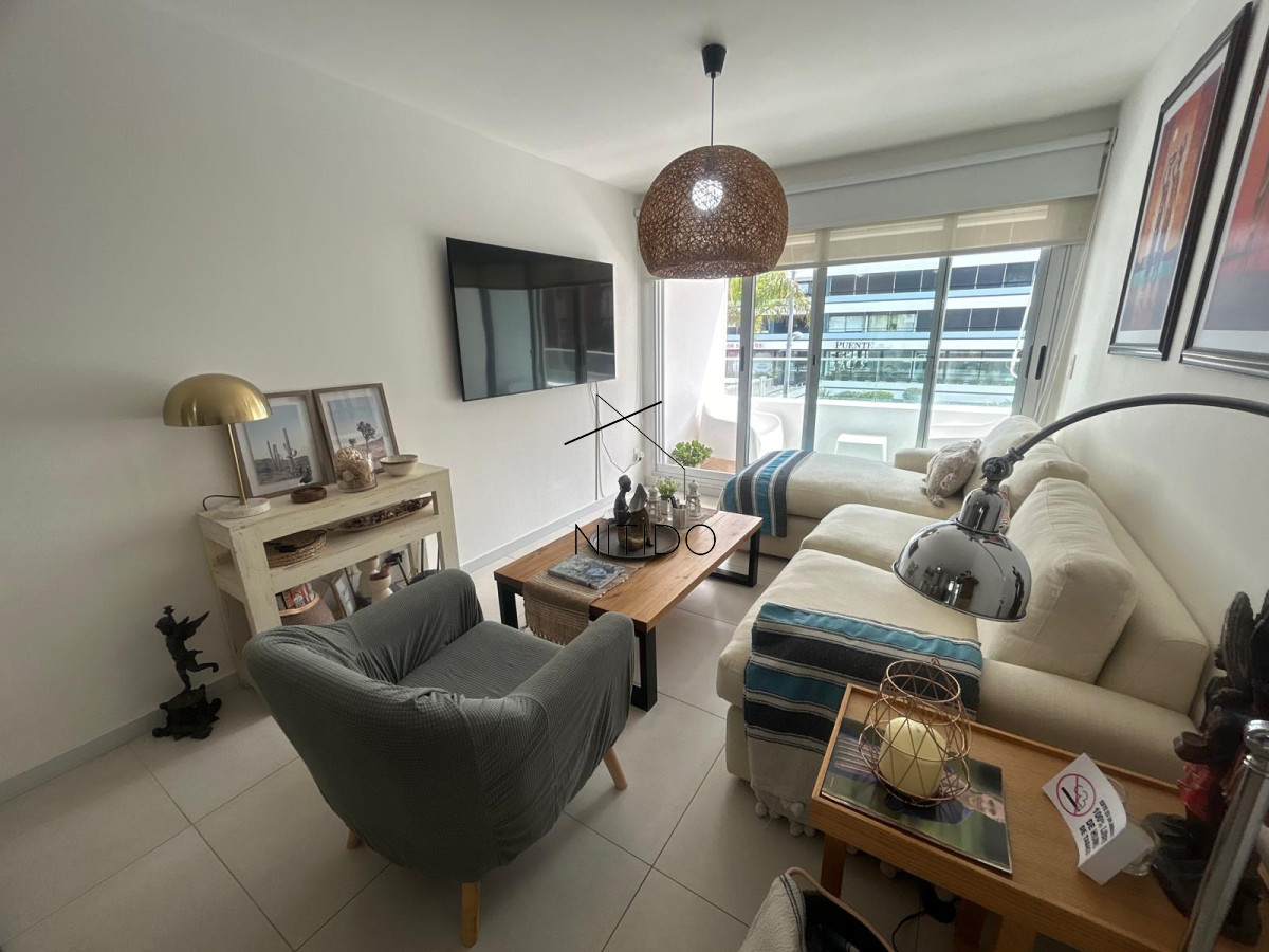 Apartamento ID.292 - Hermoso apto en venta en península un dormitorio con terrazas
