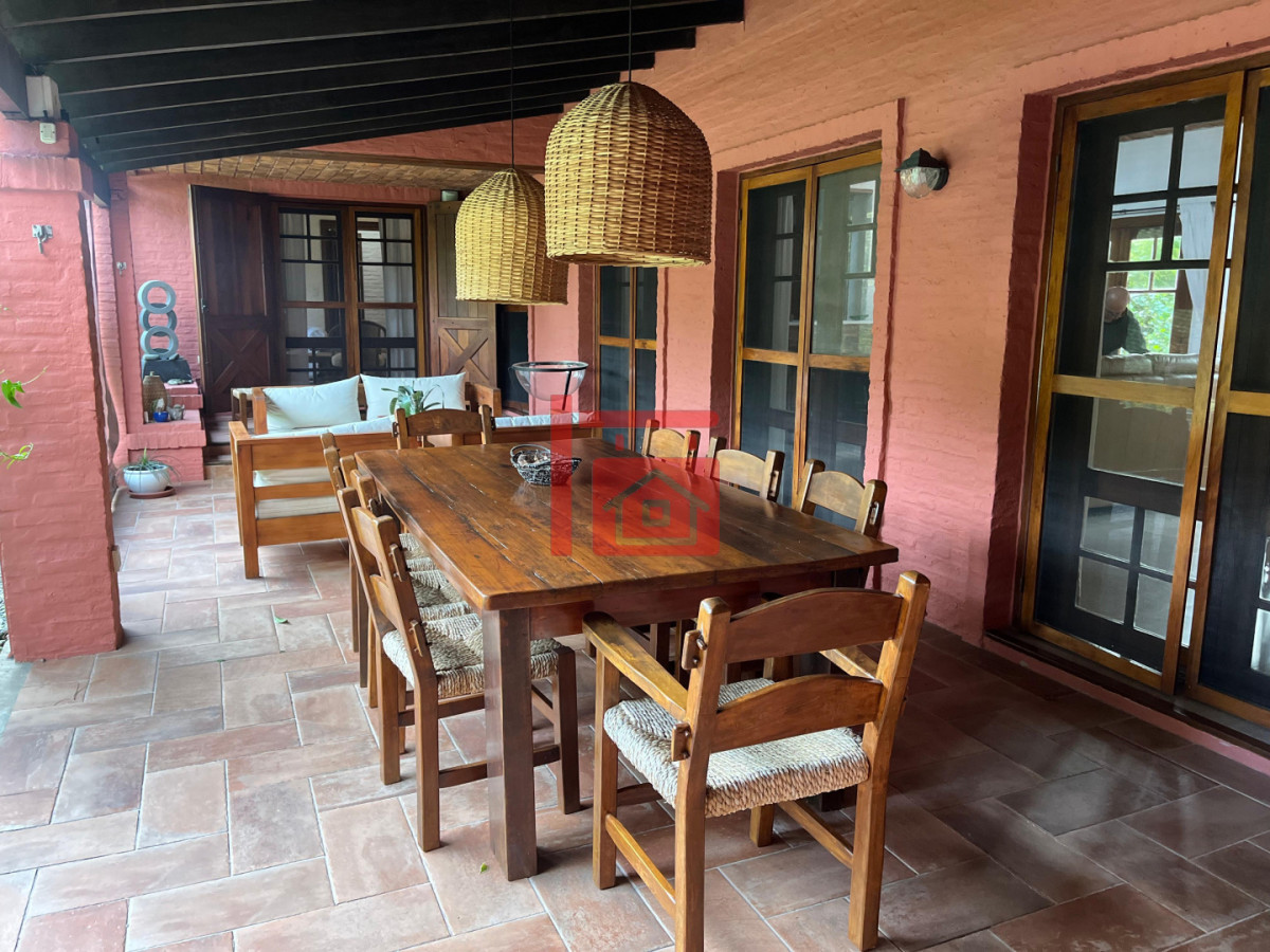 Casa ID.720 - Casa a la venta en San Rafael 