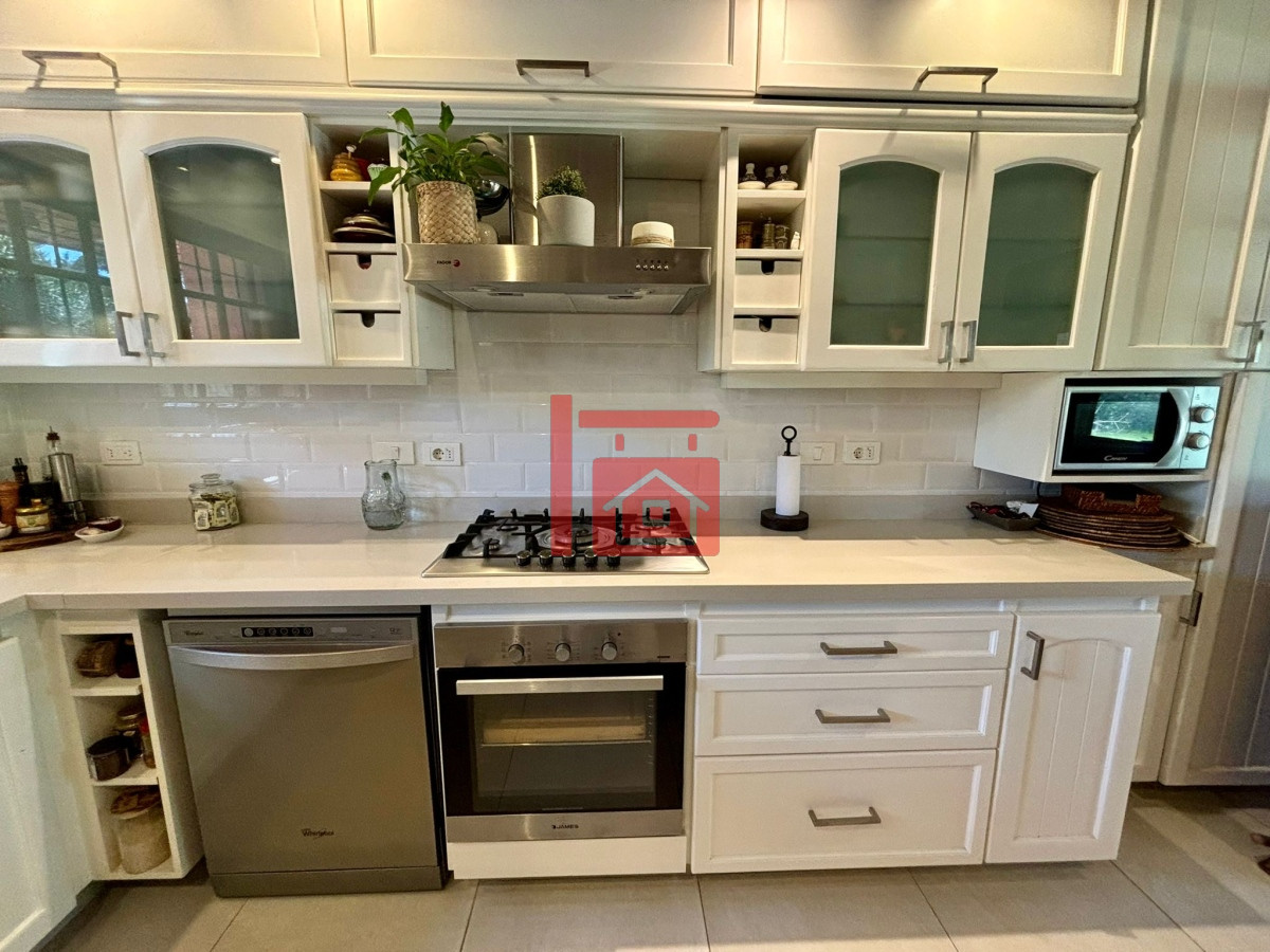 Casa ID.720 - Casa a la venta en San Rafael 