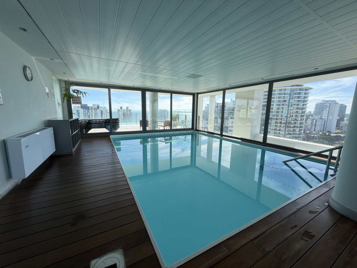 Apartamento ID.224 - Apartamento de 3 dormitorios en venta, Punta del Este