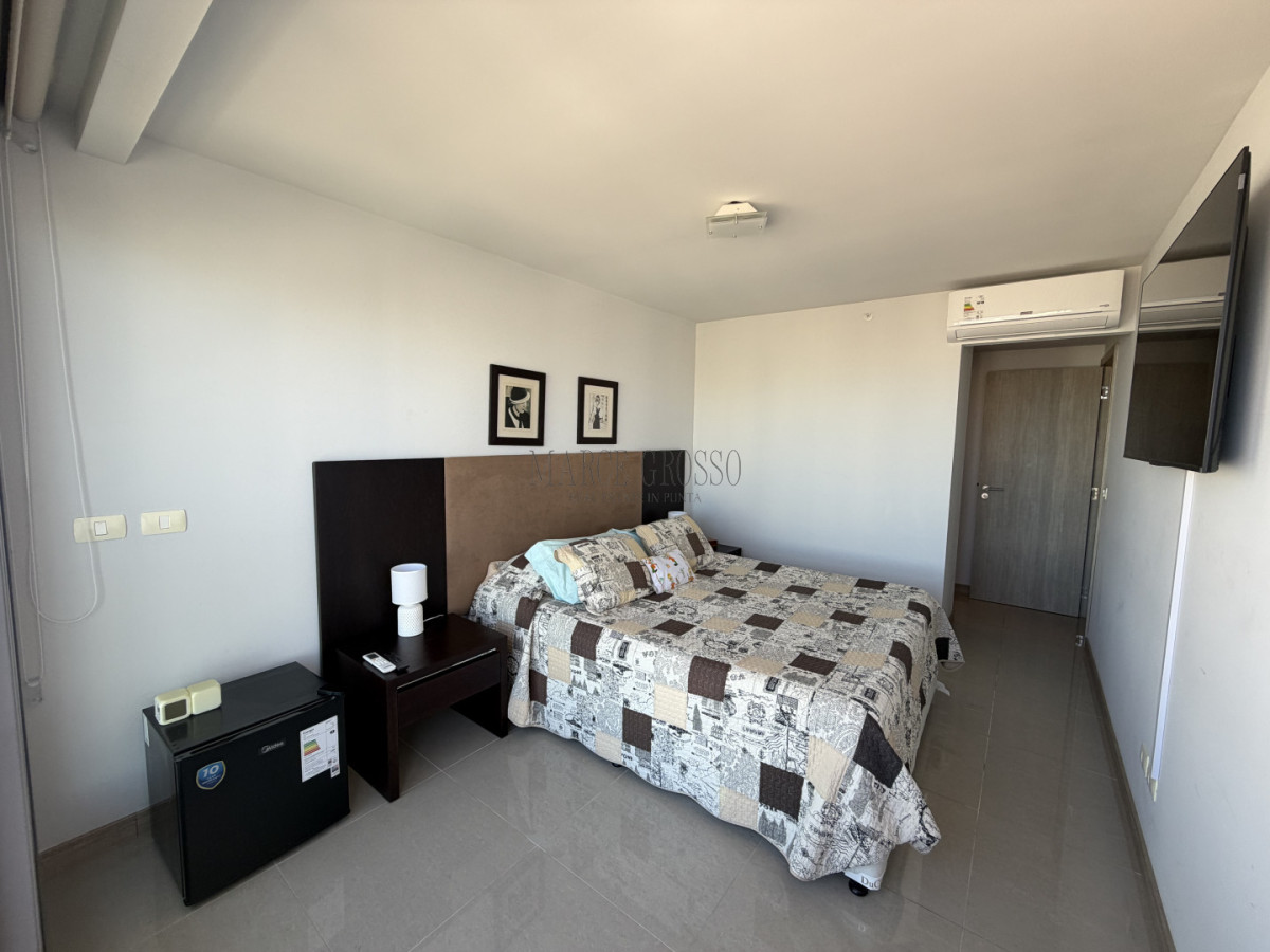 Apartamento ID.224 - Apartamento de 3 dormitorios en venta, Punta del Este
