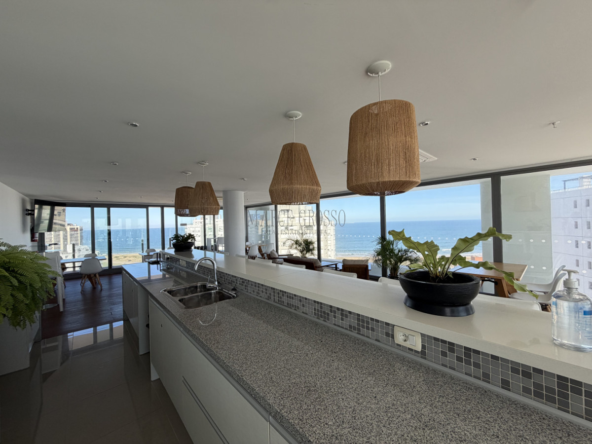 Apartamento ID.224 - Apartamento de 3 dormitorios en venta, Punta del Este