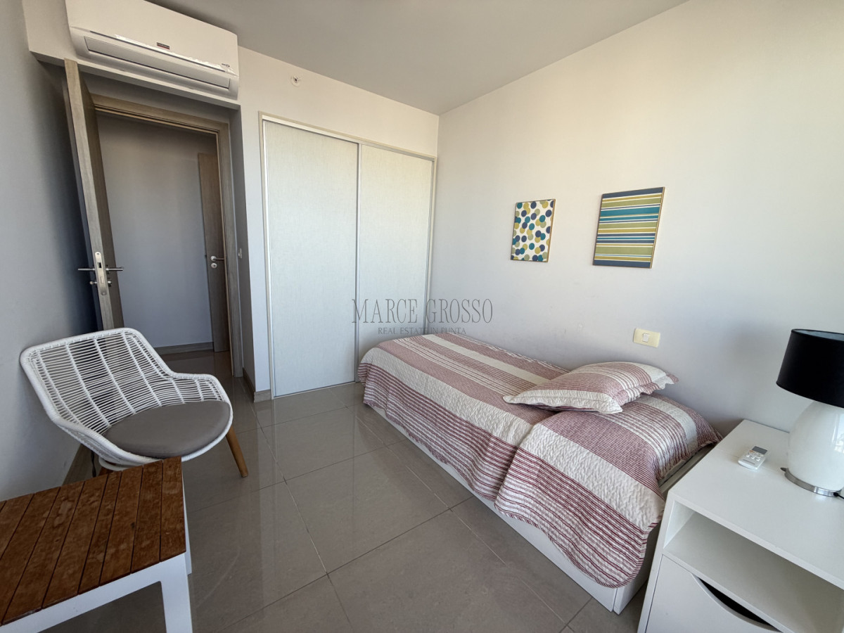 Apartamento ID.224 - Apartamento de 3 dormitorios en venta, Punta del Este