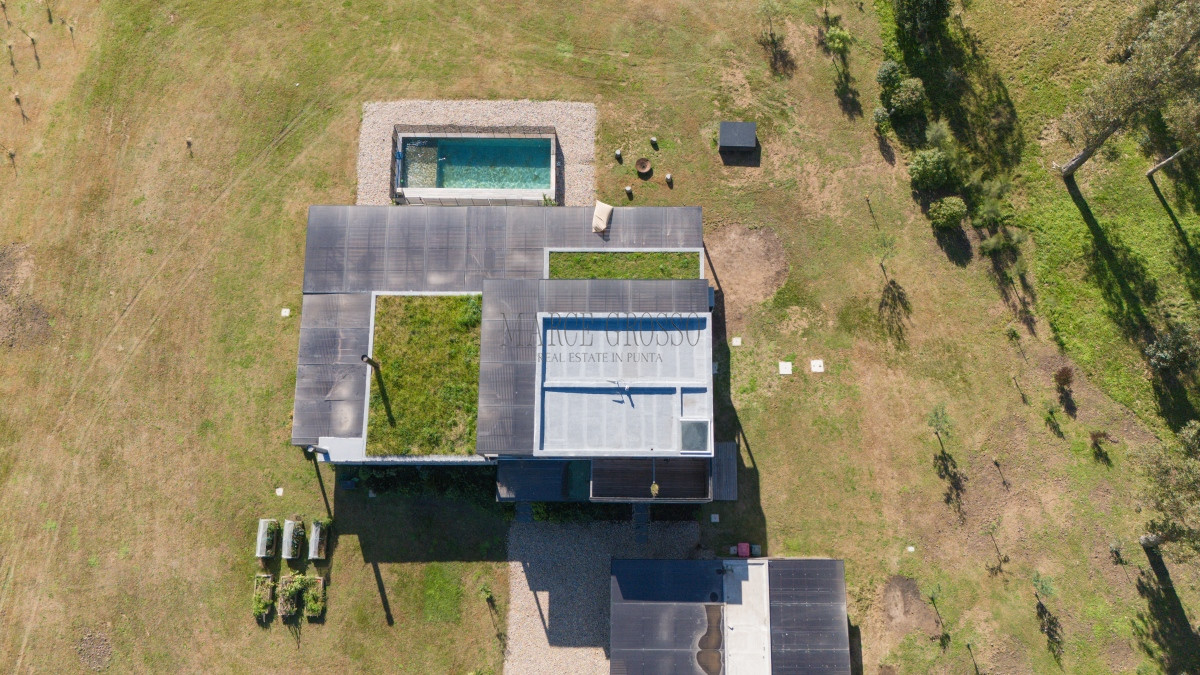 Casa ID.30 - Hermosa casa en el Quijote- 3 dormitorios + dependencia de servicio con baño. DISPONIBLE EN ALQUILER ANUAL A PARTIR DE MARZO 2025