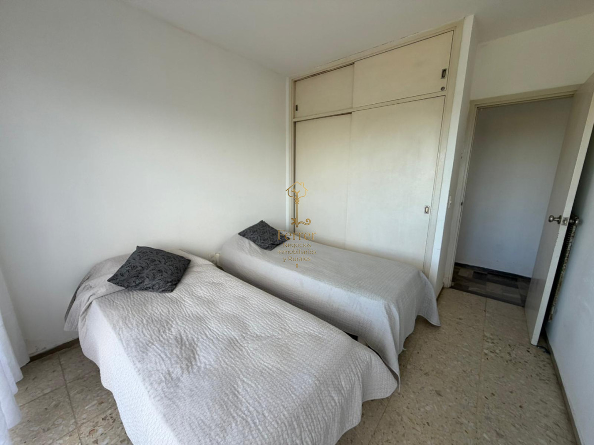 Apartamento ID.755 - Apartamento 2 dormitorios y medio -  piso alto PUNTA DEL ESTE
