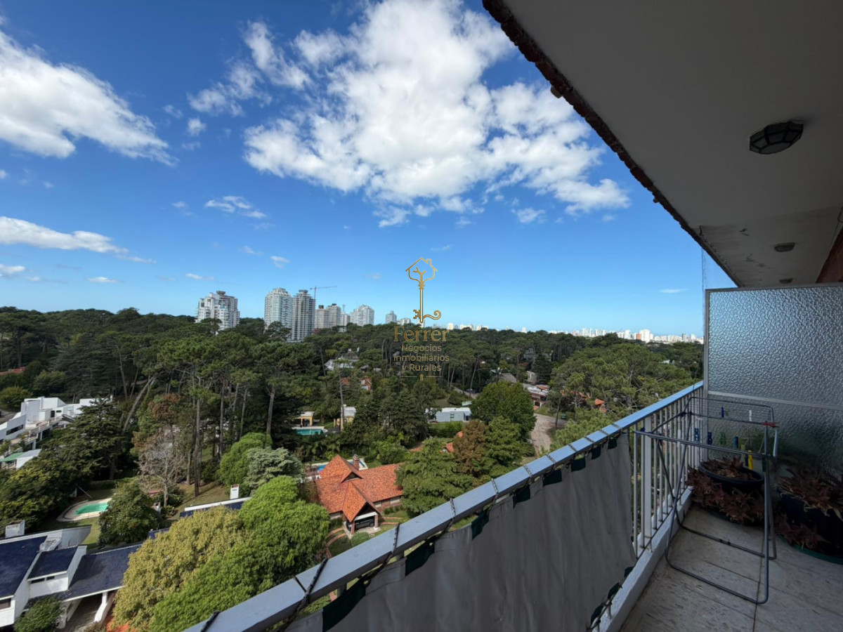 Apartamento ID.755 - Apartamento 2 dormitorios y medio -  piso alto PUNTA DEL ESTE