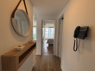 Apartamento de 1 dormitorio en ALQUILER  TEMPORADA- Península  - BYH4058A