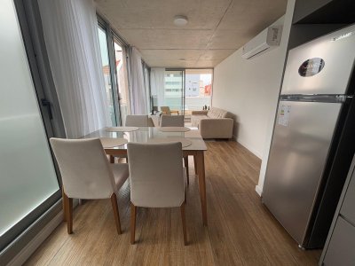 Apartamento de 1 dormitorio en ALQUILER  TEMPORADA- Península  - BYH4058A