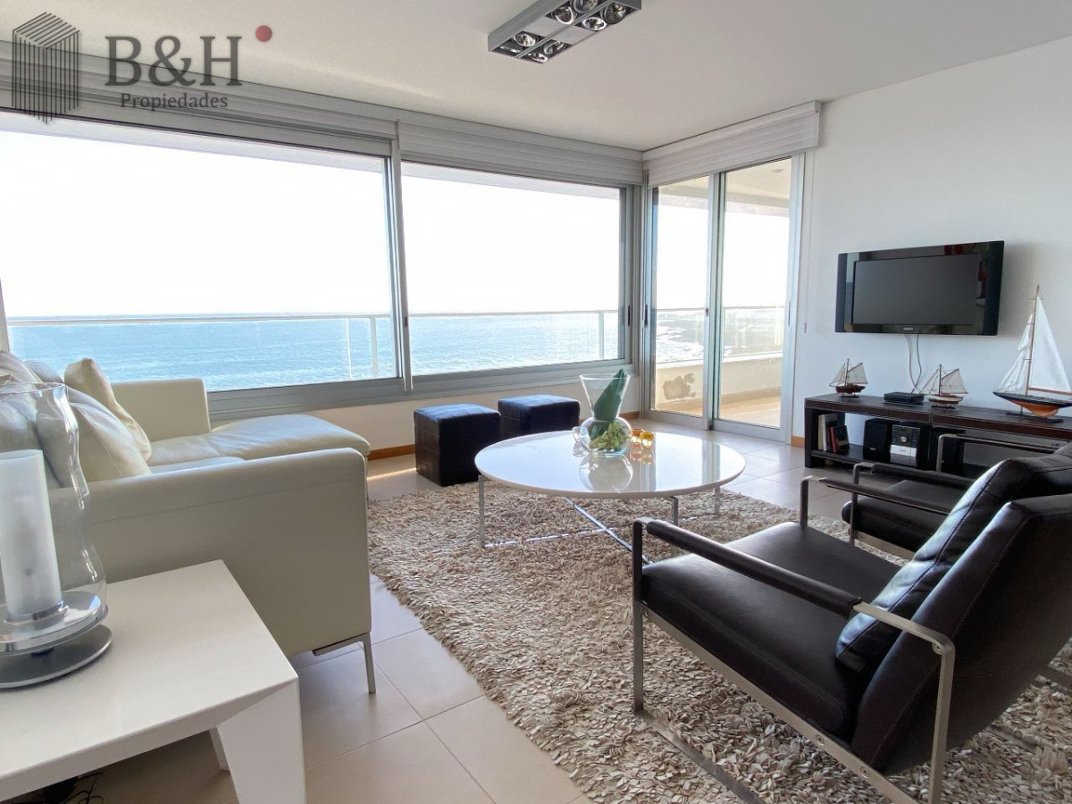 Apartamento en primera linea Peninsula 3 dormitorios en suite