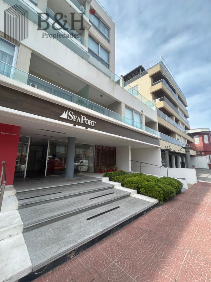 Hermoso apto en venta en península un dormitorio con terrazas - BYH5896A