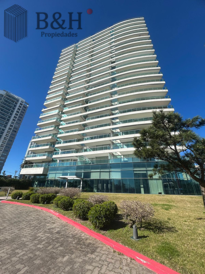 Hermoso apartamento en alquiler de temporada 3 dormitorios mansa - BYH5719A
