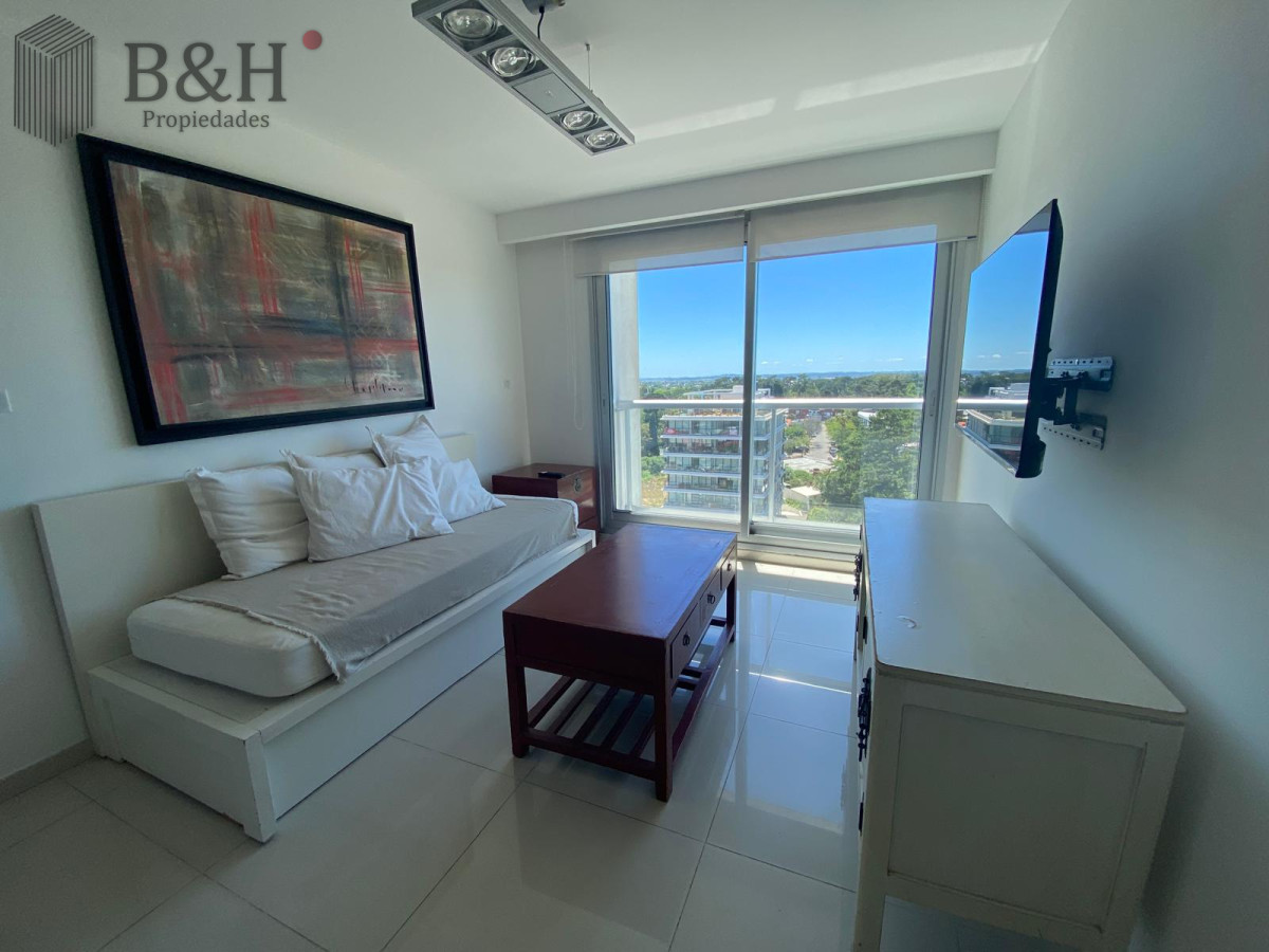 APARTAMENTO DE 1 DORMITORIO - PUNTA DEL ESTE