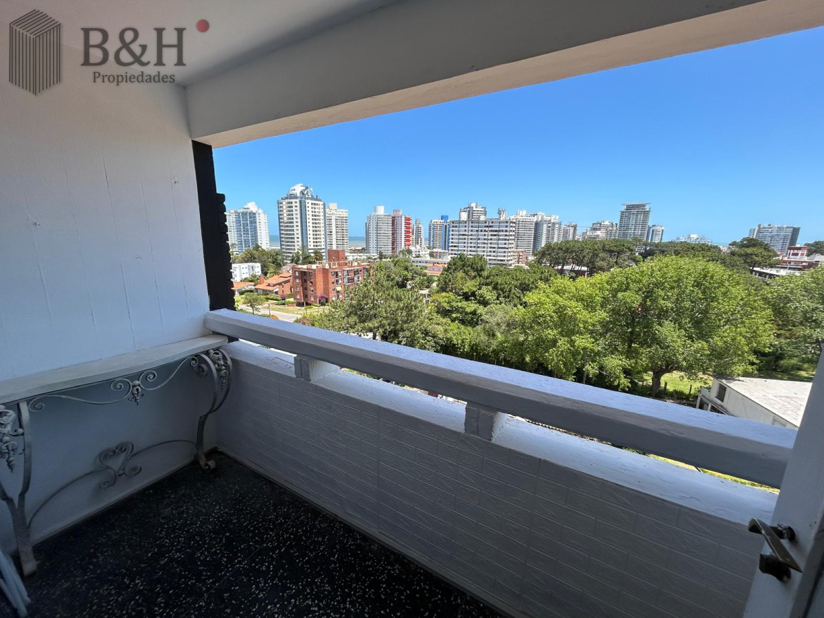 Apartamento ID.5690 - alquiler de verano, Aidy Grill 3 dormitorios Punta del Este